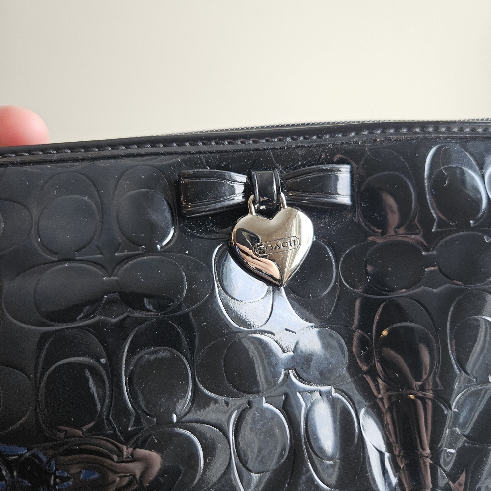 Coach Black Patent Leather Wristlet - Picture 6 of 12